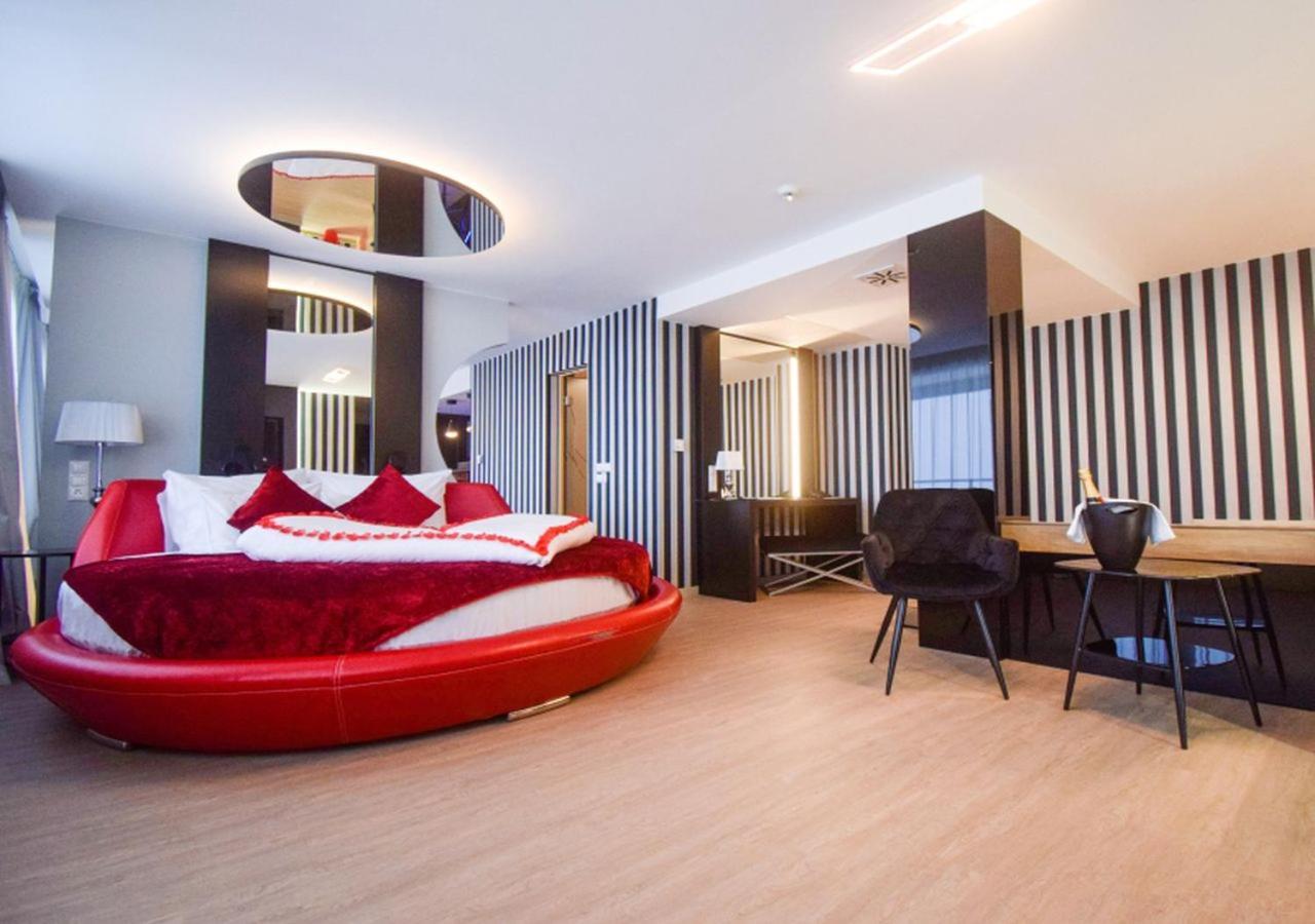 Hotel Ozon & Luxury Villas Mátraháza Екстериор снимка